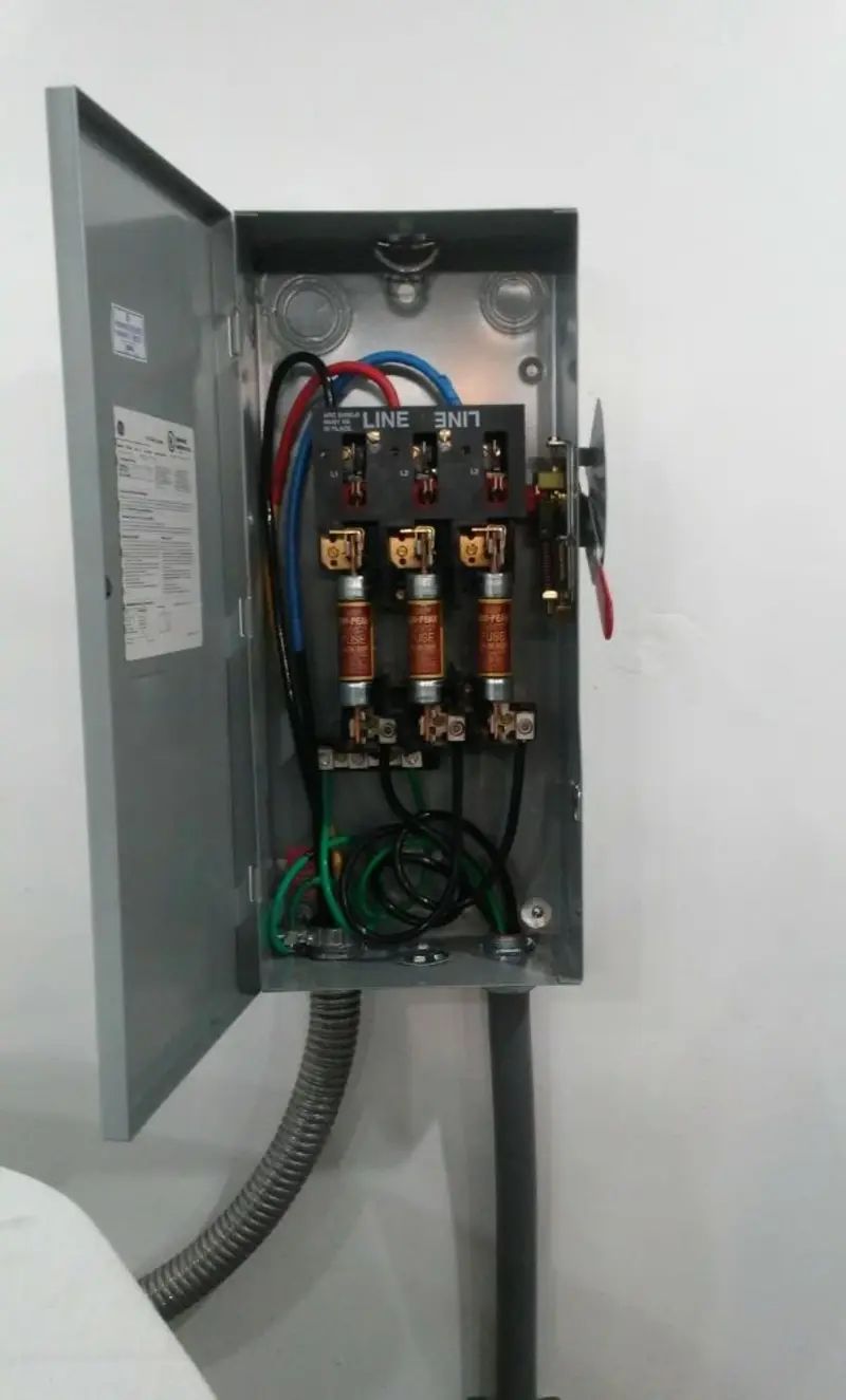 Three-phase disconnect switch installed for Electrical Wiring & Rewiring in Fruitport